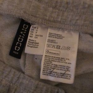 H&M Shorts - H&M shorts H&M Shorts - H&M shorts